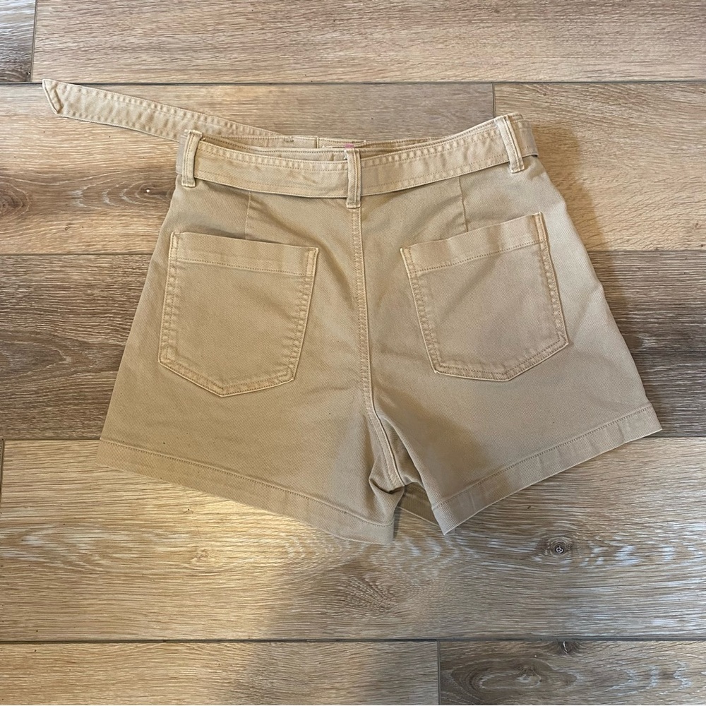 GAP Women’s Shorts 4” High Rise Khaki Belted Size 6 - Picture 2 of 6
